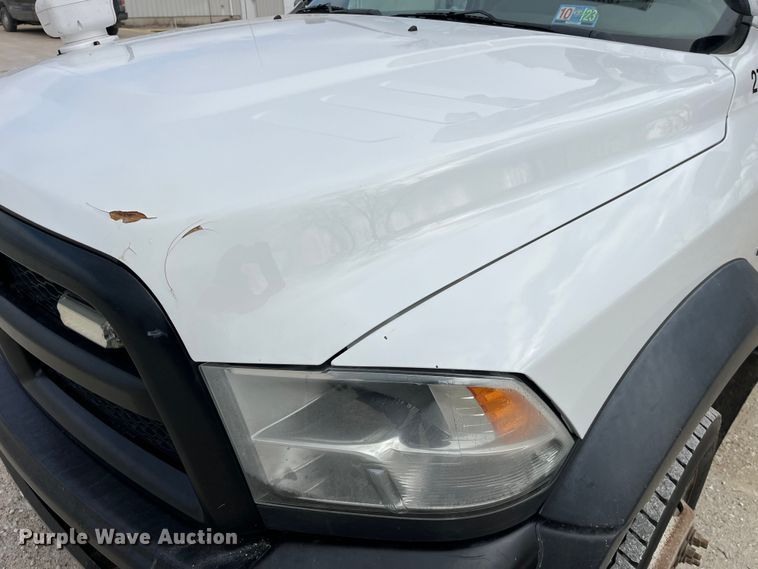 image for item MW9456 2016 Dodge Ram 5500HD  bucket truck