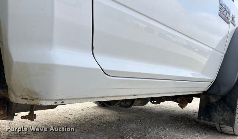 image for item MW9456 2016 Dodge Ram 5500HD  bucket truck