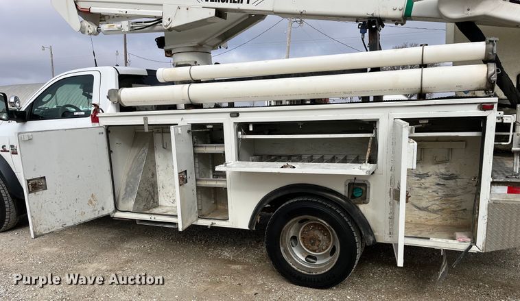 image for item MW9456 2016 Dodge Ram 5500HD  bucket truck
