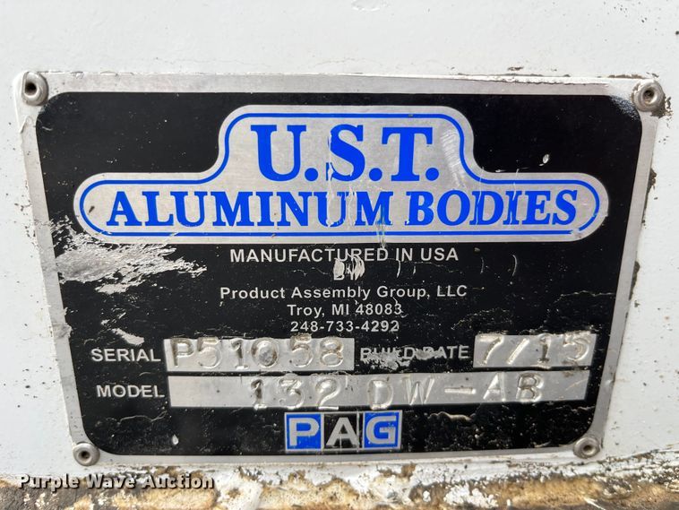 image for item MW9456 2016 Dodge Ram 5500HD  bucket truck