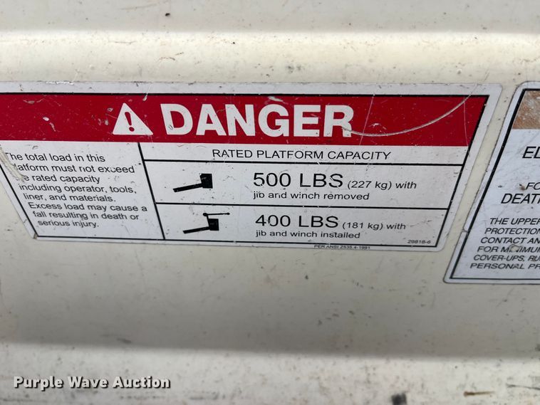 image for item MW9456 2016 Dodge Ram 5500HD  bucket truck