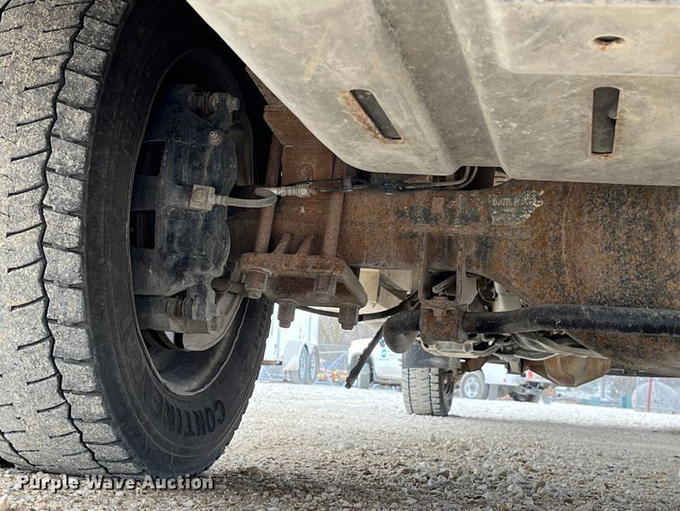 image for item MW9456 2016 Dodge Ram 5500HD  bucket truck