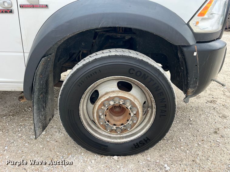 image for item MW9456 2016 Dodge Ram 5500HD  bucket truck