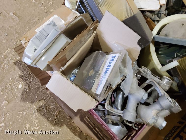 image for item DJ6138 Tools