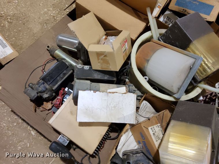 image for item DJ6138 Tools