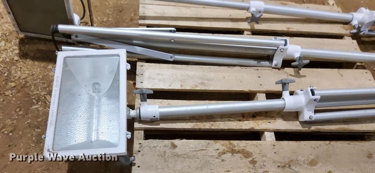 image for item DJ6138 Tools