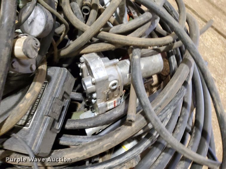 image for item DJ6139 (3) sprayers