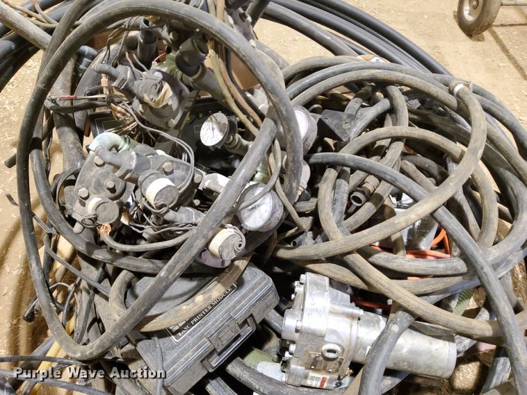 image for item DJ6139 (3) sprayers