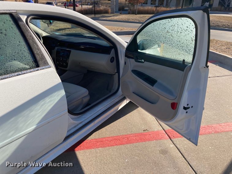 image for item DJ6143 2012 Chevrolet Impala 