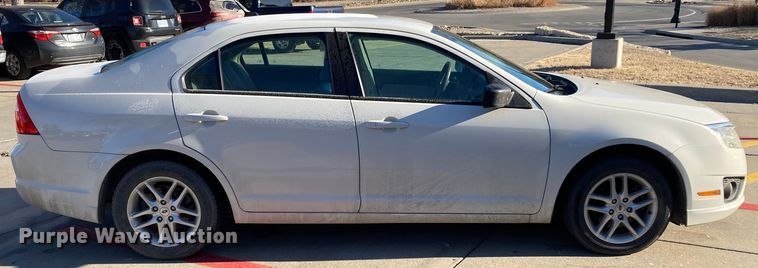 image for item DJ6144 2012 Ford Fusion 