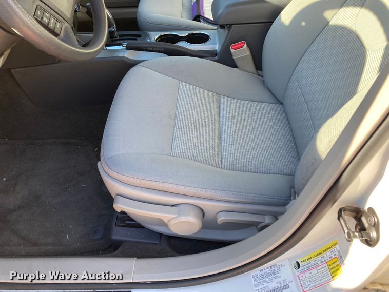 image for item DJ6144 2012 Ford Fusion 