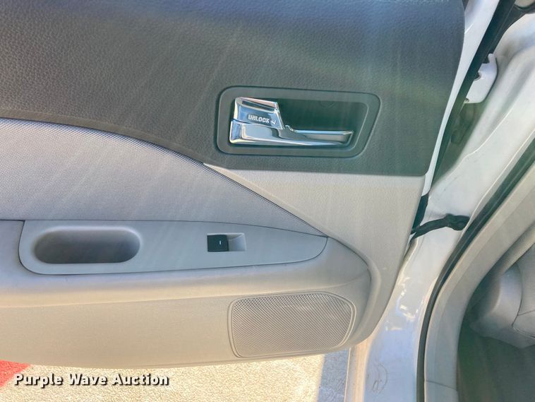 image for item DJ6144 2012 Ford Fusion 