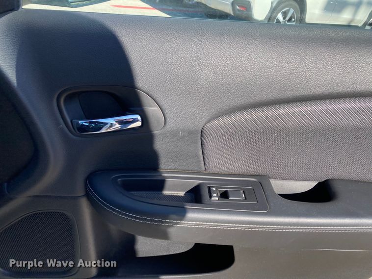 image for item DJ6146 2013 Dodge Avenger