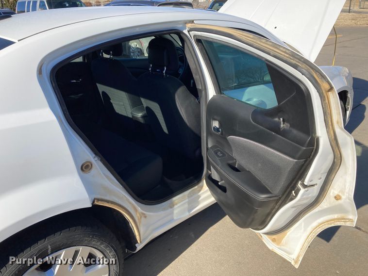 image for item DJ6146 2013 Dodge Avenger