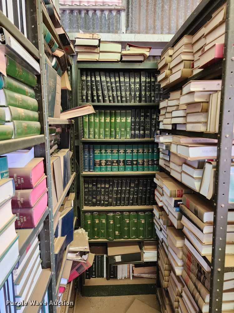 image for item DJ8999 Texas state law and code books