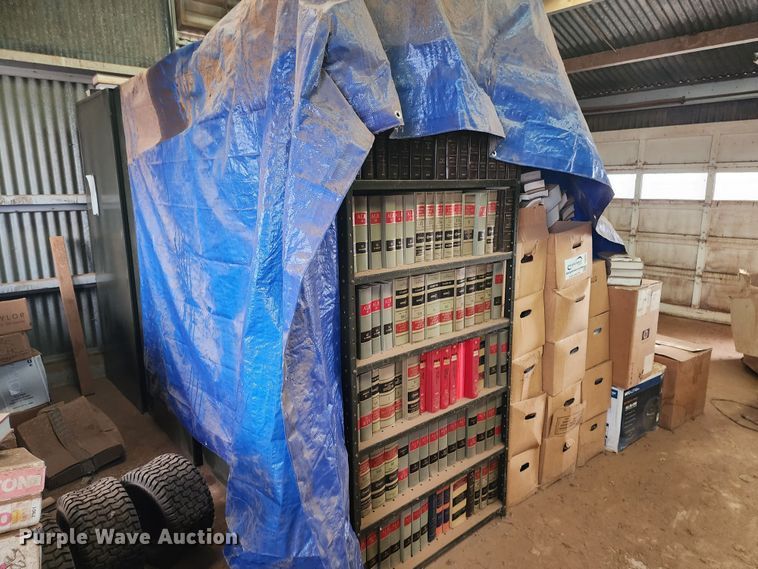 image for item DJ8999 Texas state law and code books