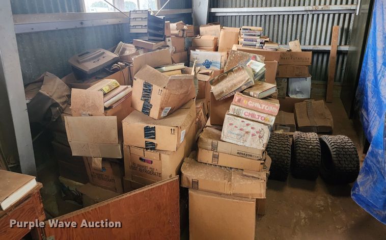 image for item DJ8999 Texas state law and code books