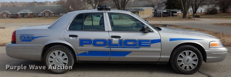 image for item DK7503 2011 Ford Crown Victoria Police Interceptor