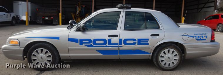 image for item DK7503 2011 Ford Crown Victoria Police Interceptor