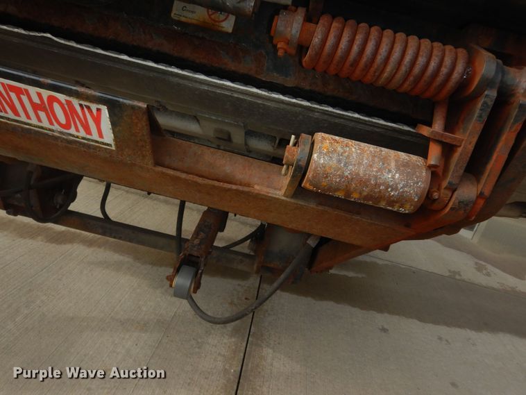 image for item DK7508 1998 International 4700  box truck