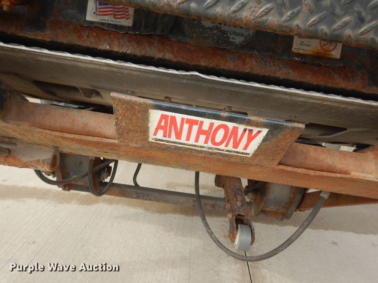 image for item DK7508 1998 International 4700  box truck