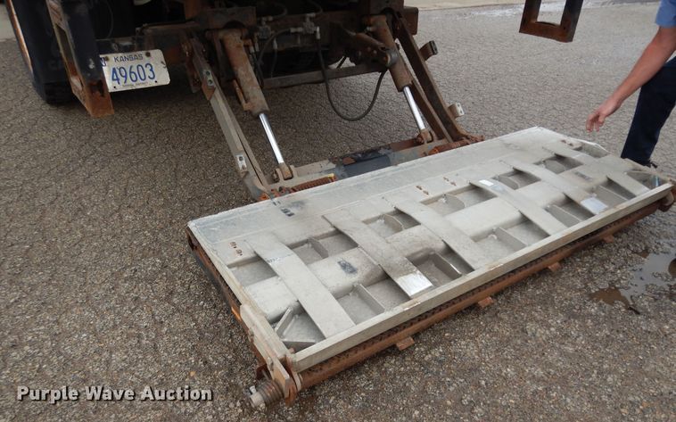 image for item DK7508 1998 International 4700  box truck