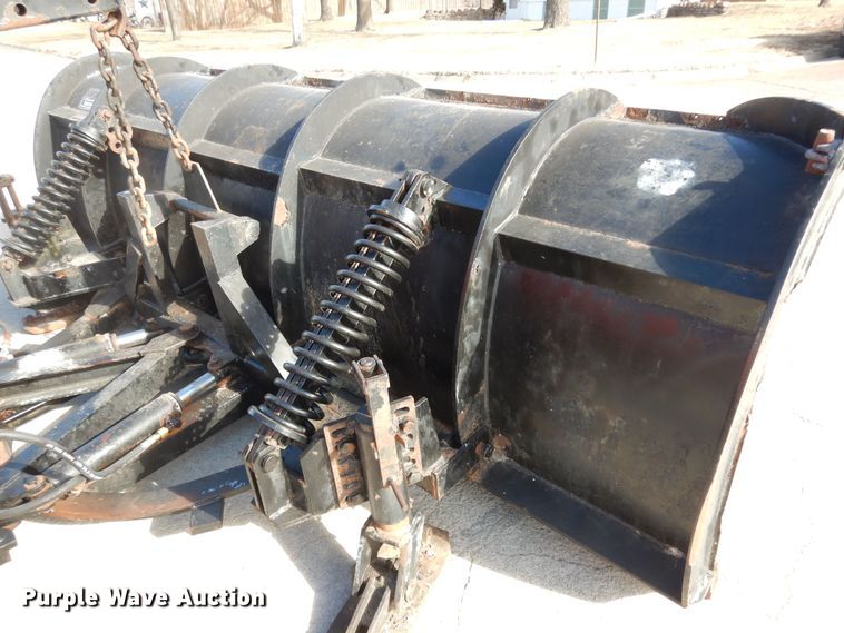 image for item DK7522 1999 International 4900  dump truck