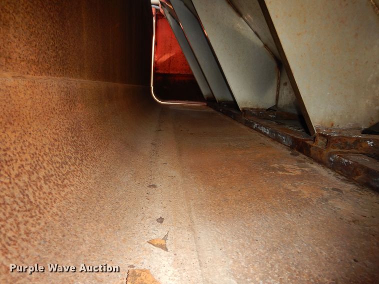 image for item DK7522 1999 International 4900  dump truck