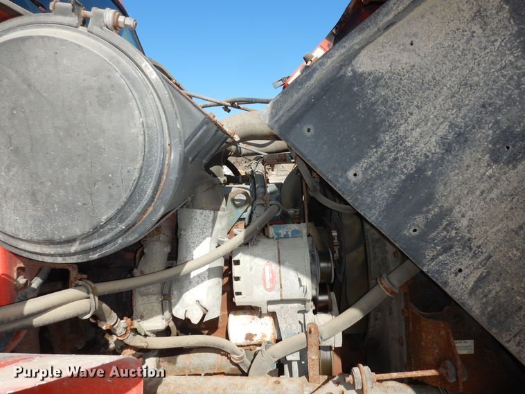 image for item DK7522 1999 International 4900  dump truck