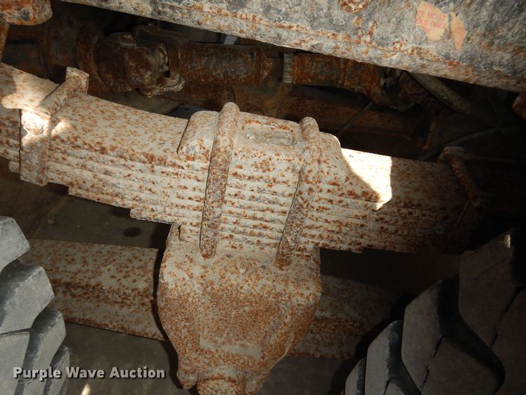 image for item DK7522 1999 International 4900  dump truck