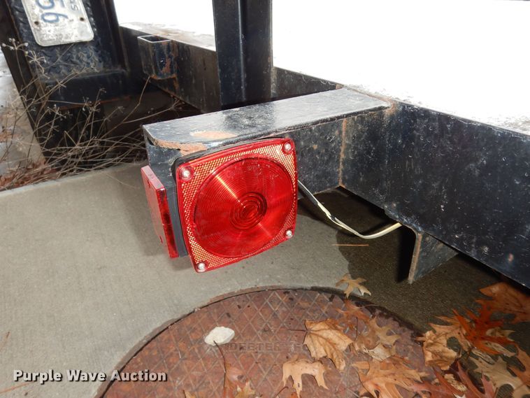 image for item DK7535 1992 Texas Bragg  utility trailer