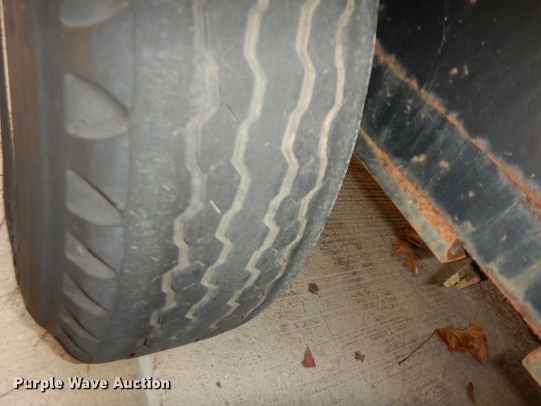 image for item DK7535 1992 Texas Bragg  utility trailer