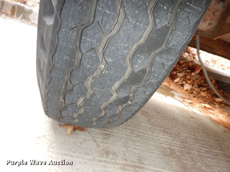 image for item DK7535 1992 Texas Bragg  utility trailer