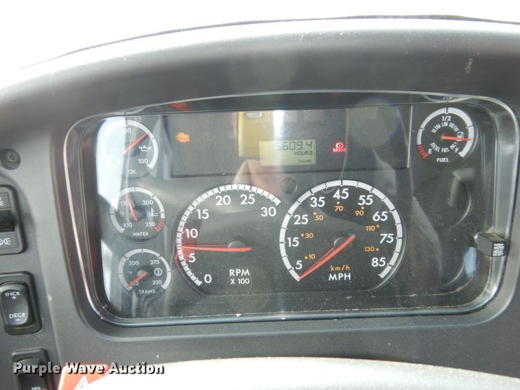 image for item DK7546 2011 Freightliner B2  school bus