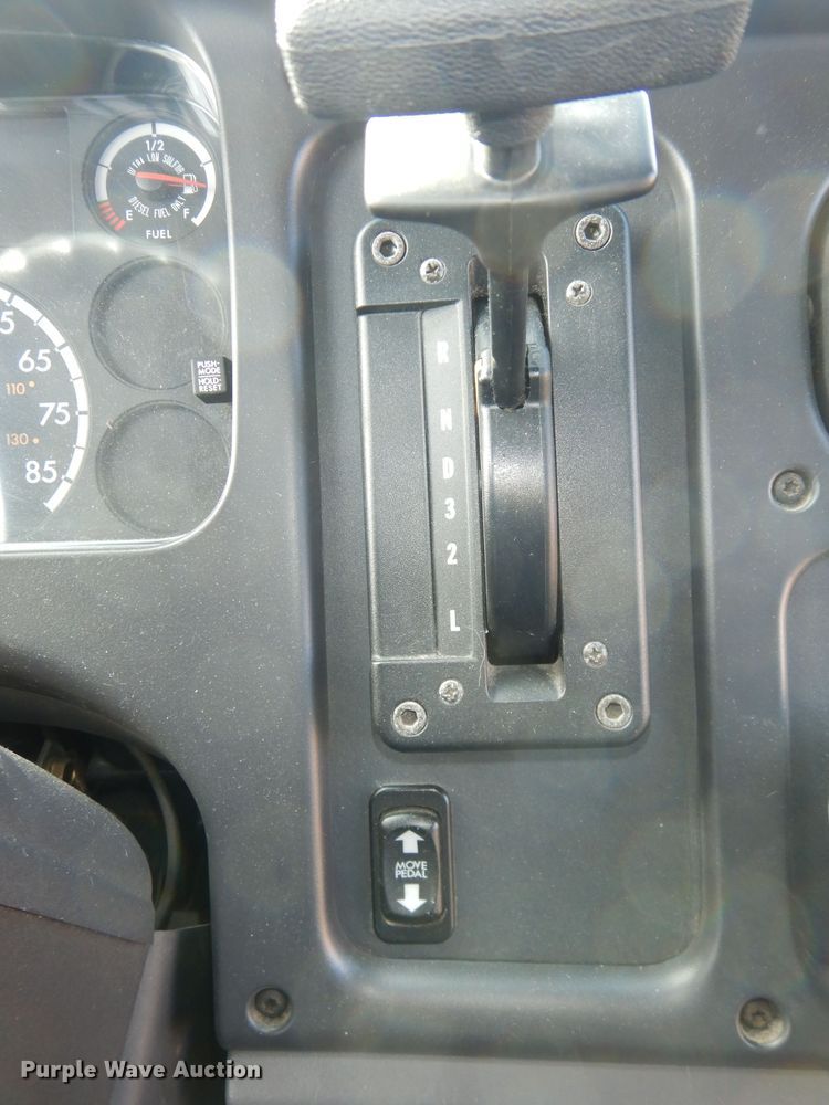 image for item DK7546 2011 Freightliner B2  school bus