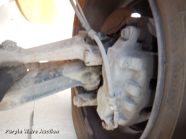 image for item DK7546 2011 Freightliner B2  school bus