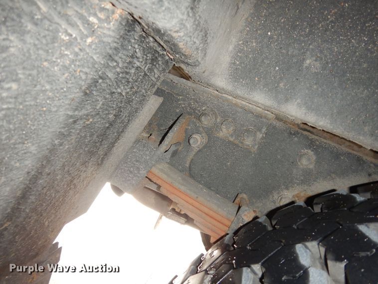 image for item DK7546 2011 Freightliner B2  school bus