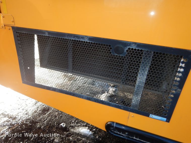 image for item DK7547 2009 Freightliner B2  school bus