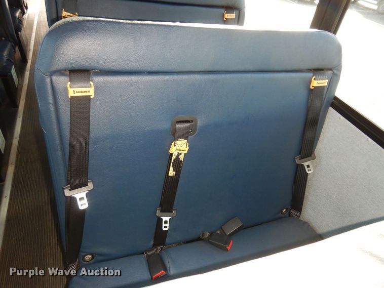 image for item DK7547 2009 Freightliner B2  school bus