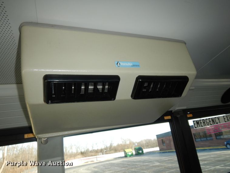 image for item DK7547 2009 Freightliner B2  school bus