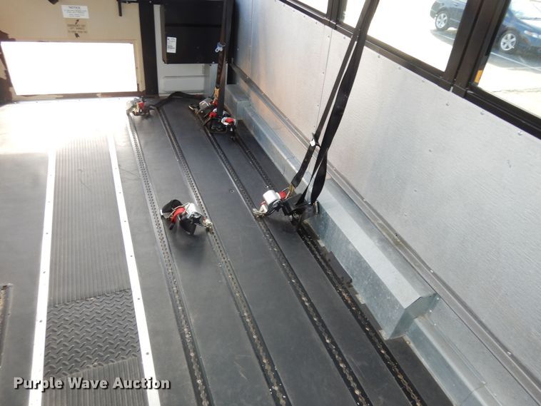 image for item DK7547 2009 Freightliner B2  school bus