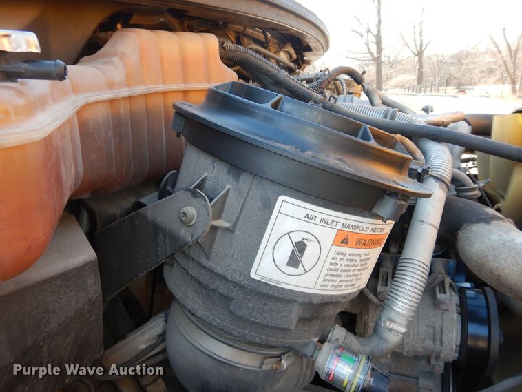 image for item DK7547 2009 Freightliner B2  school bus