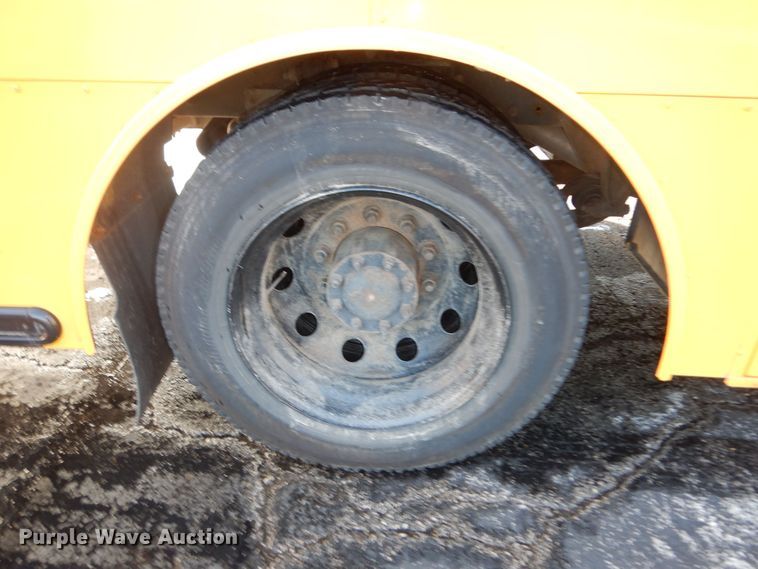 image for item DK7547 2009 Freightliner B2  school bus