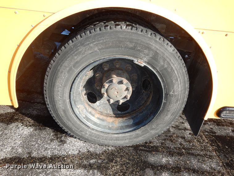 image for item DK7547 2009 Freightliner B2  school bus