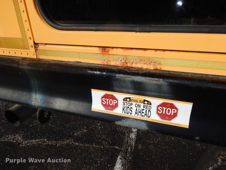 image for item DK7548 2002 Freightliner FS65  school bus