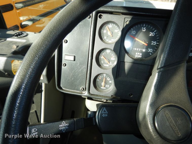 image for item DK7548 2002 Freightliner FS65  school bus