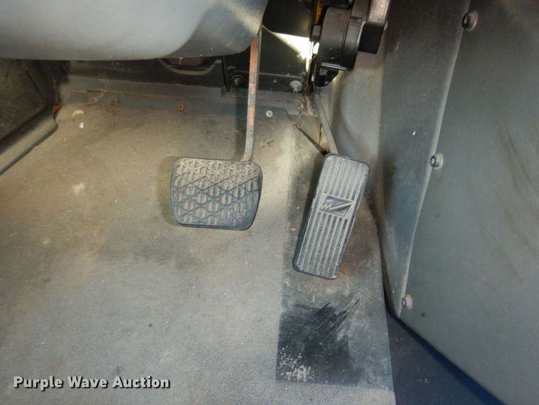 image for item DK7548 2002 Freightliner FS65  school bus