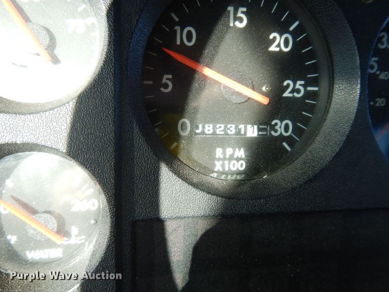 image for item DK7548 2002 Freightliner FS65  school bus