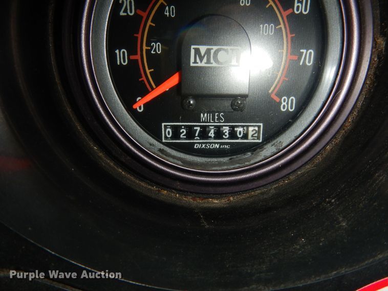 image for item DK7572 1993 MCI D4500  coach bus