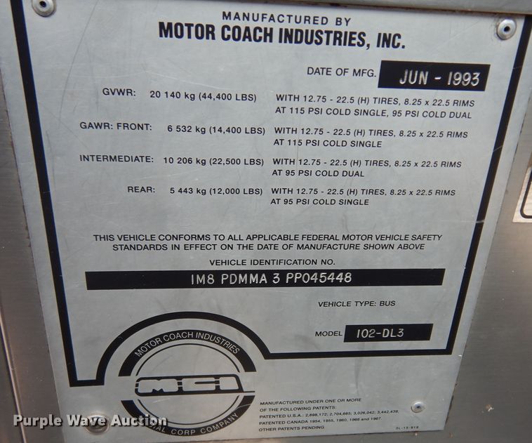 image for item DK7572 1993 MCI D4500  coach bus